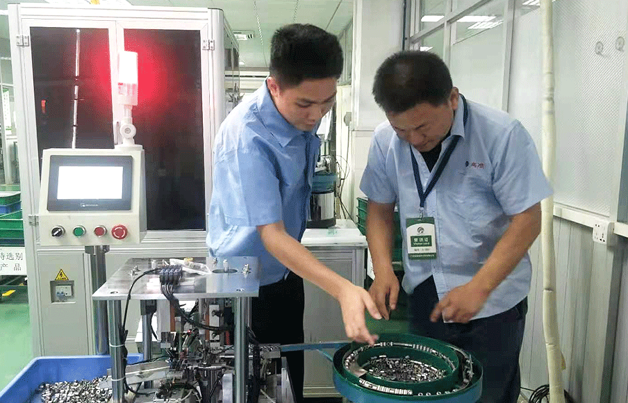 全自動(dòng)軸承高度檢查機(jī)---粉末冶金業(yè)行業(yè)應(yīng)用案例